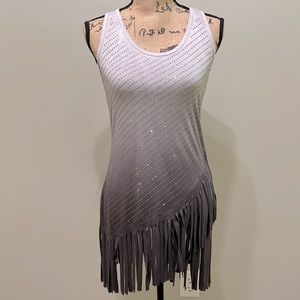Vocal Brand. Grey Sleeveless Ombré Top with Fringe Detail. Size Small.